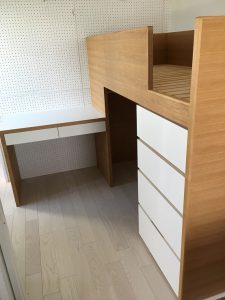 Ｏ様邸　子供部屋ベッド・勉強机
